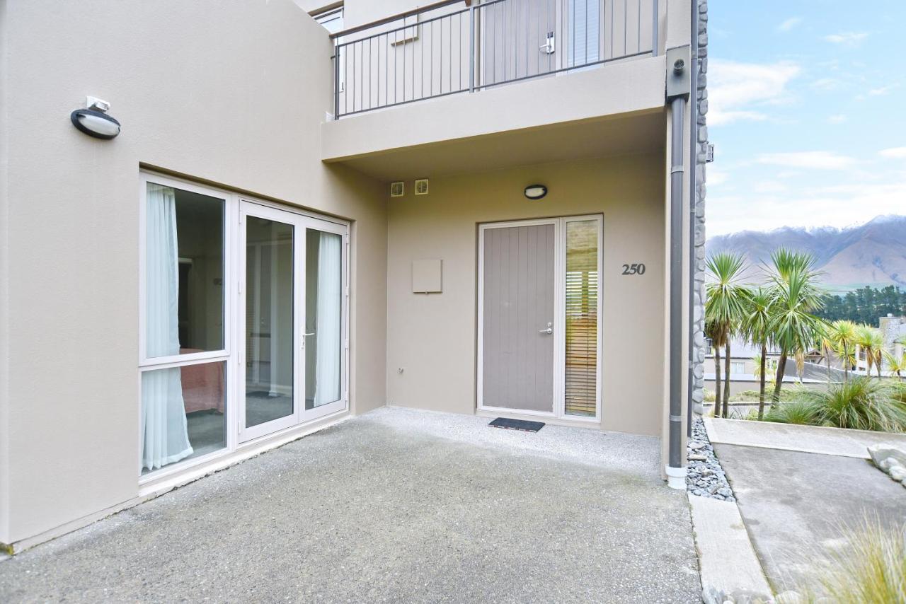 High Country Villa 250 - Terrace Downs Windwhistle Bagian luar foto
